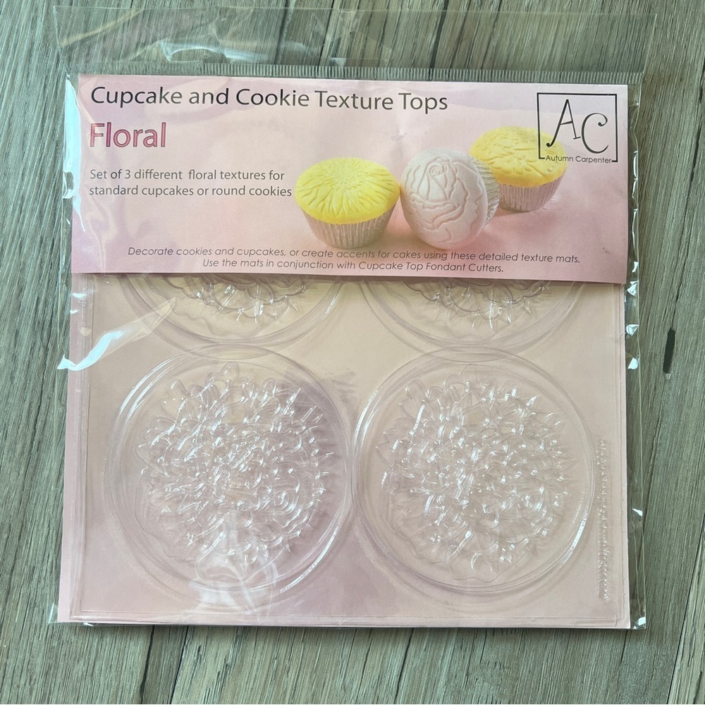 *NEW* Cupcake Toppers​